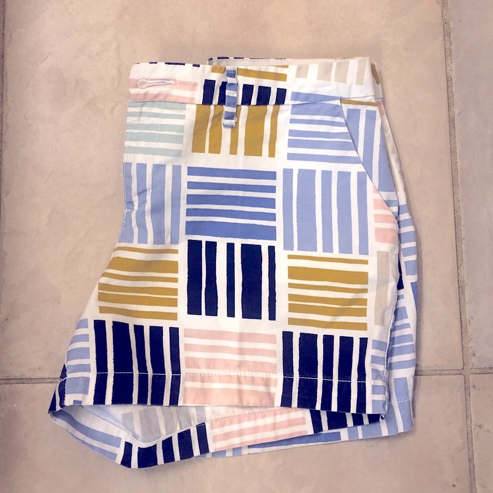 Old Navy Women’s Multiprint Shorts - Size 6